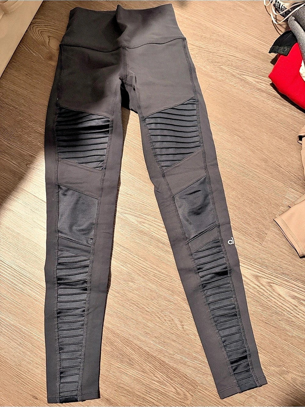 Alo Yoga High-Waist Moto Legging Charcoal Grey